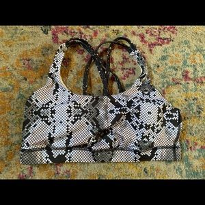 Lululemon Athletica sports bra